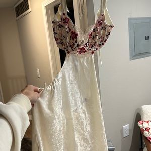 for love and lemons dress never worn